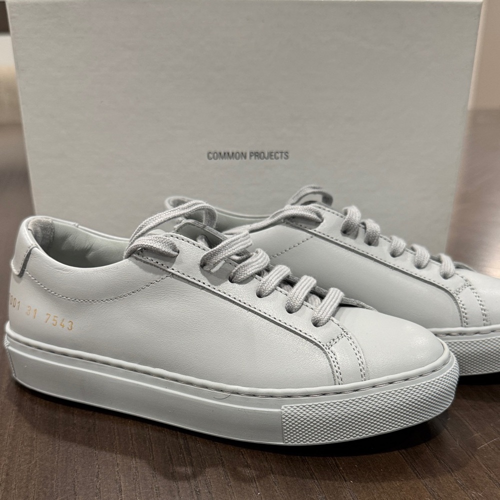 Common Projects Light Gray Leather Sneakers with Gold Accents size Eur 31 NIB!
